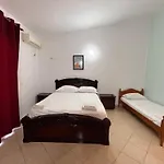 Donald Hotel